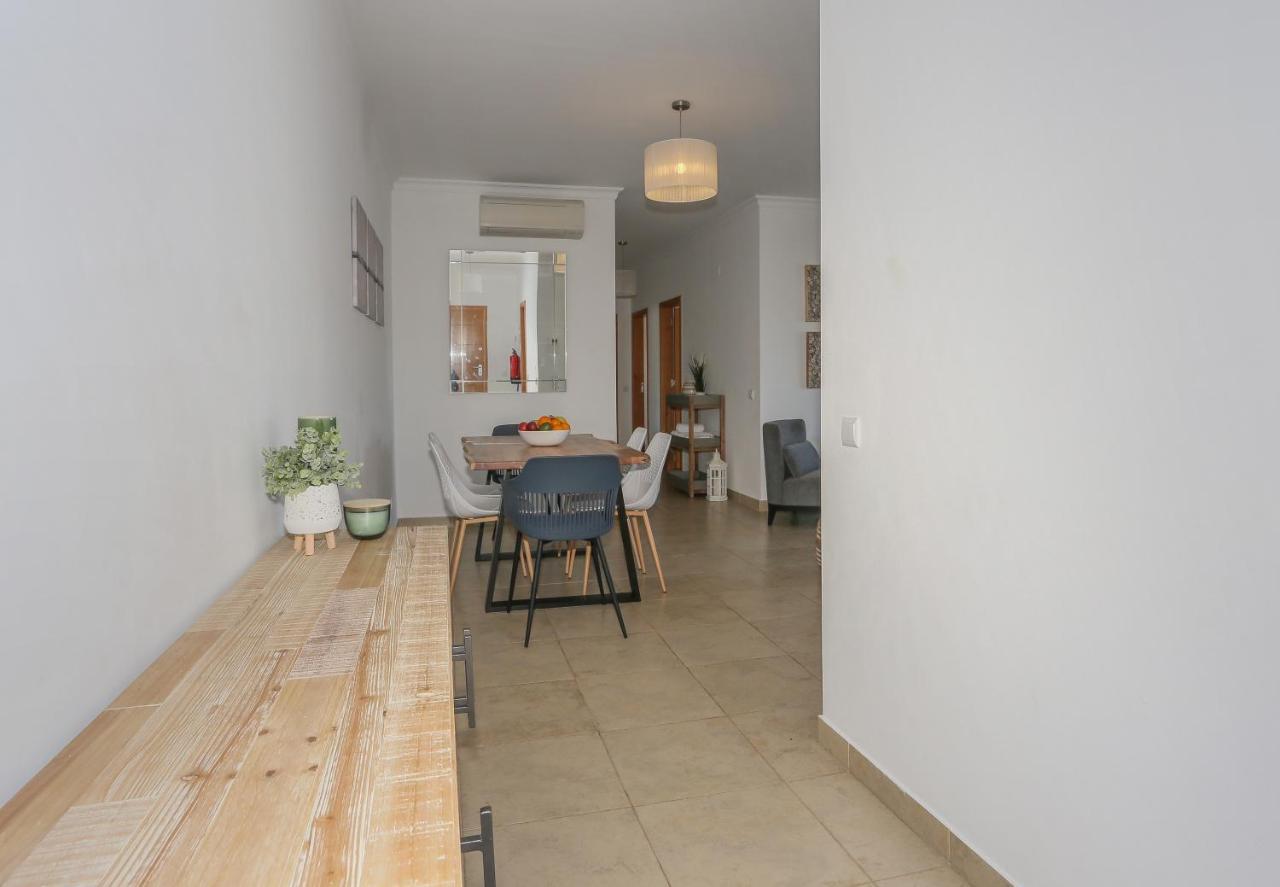 3 Bedroom Apartment With Indoor Pool Central 拉哥斯 外观 照片