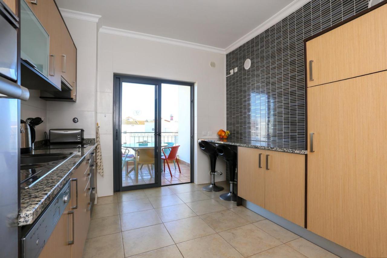 3 Bedroom Apartment With Indoor Pool Central 拉哥斯 外观 照片