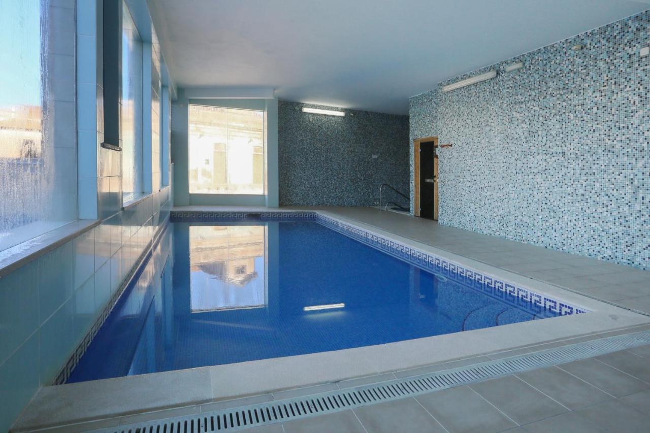 3 Bedroom Apartment With Indoor Pool Central 拉哥斯 外观 照片