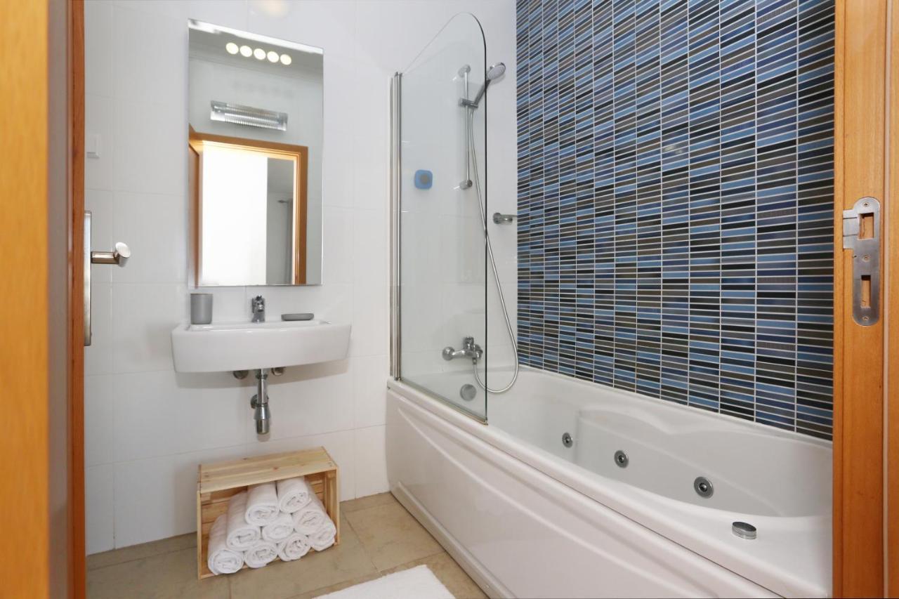 3 Bedroom Apartment With Indoor Pool Central 拉哥斯 外观 照片
