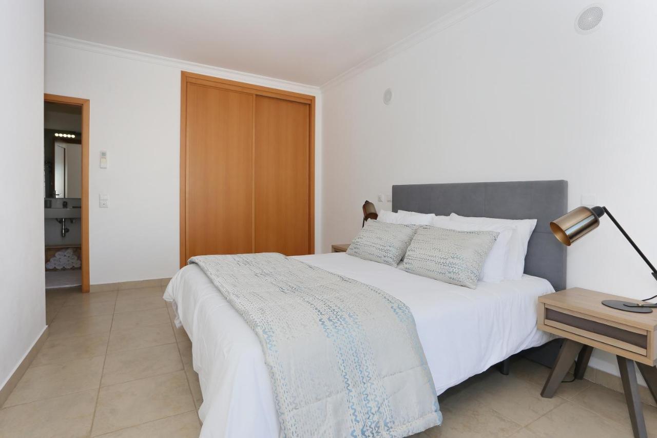 3 Bedroom Apartment With Indoor Pool Central 拉哥斯 外观 照片