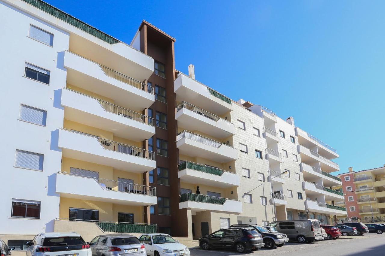 3 Bedroom Apartment With Indoor Pool Central 拉哥斯 外观 照片